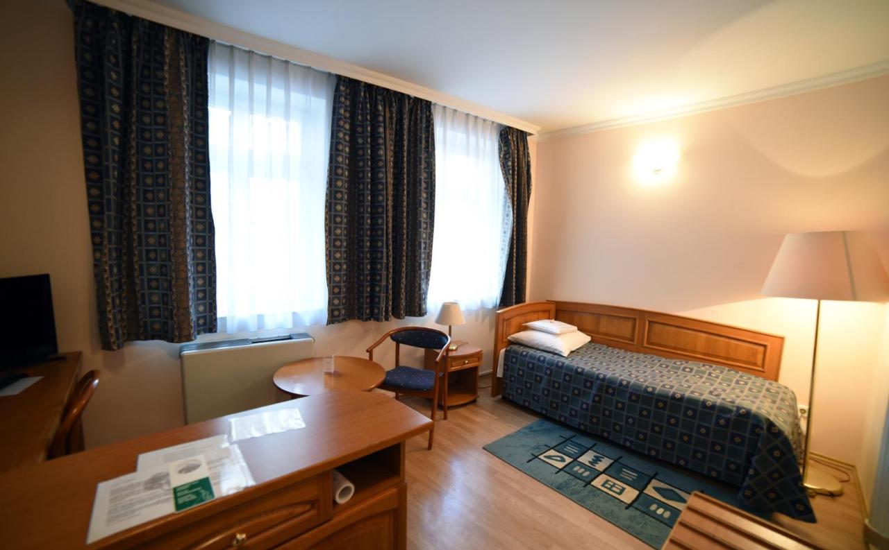 Hotel Pannonia Miskolc Exterior photo