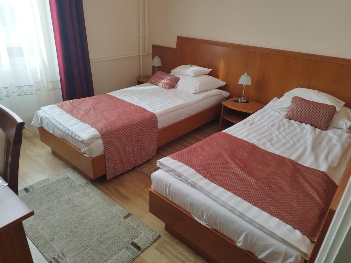 Hotel Pannonia Miskolc Exterior photo
