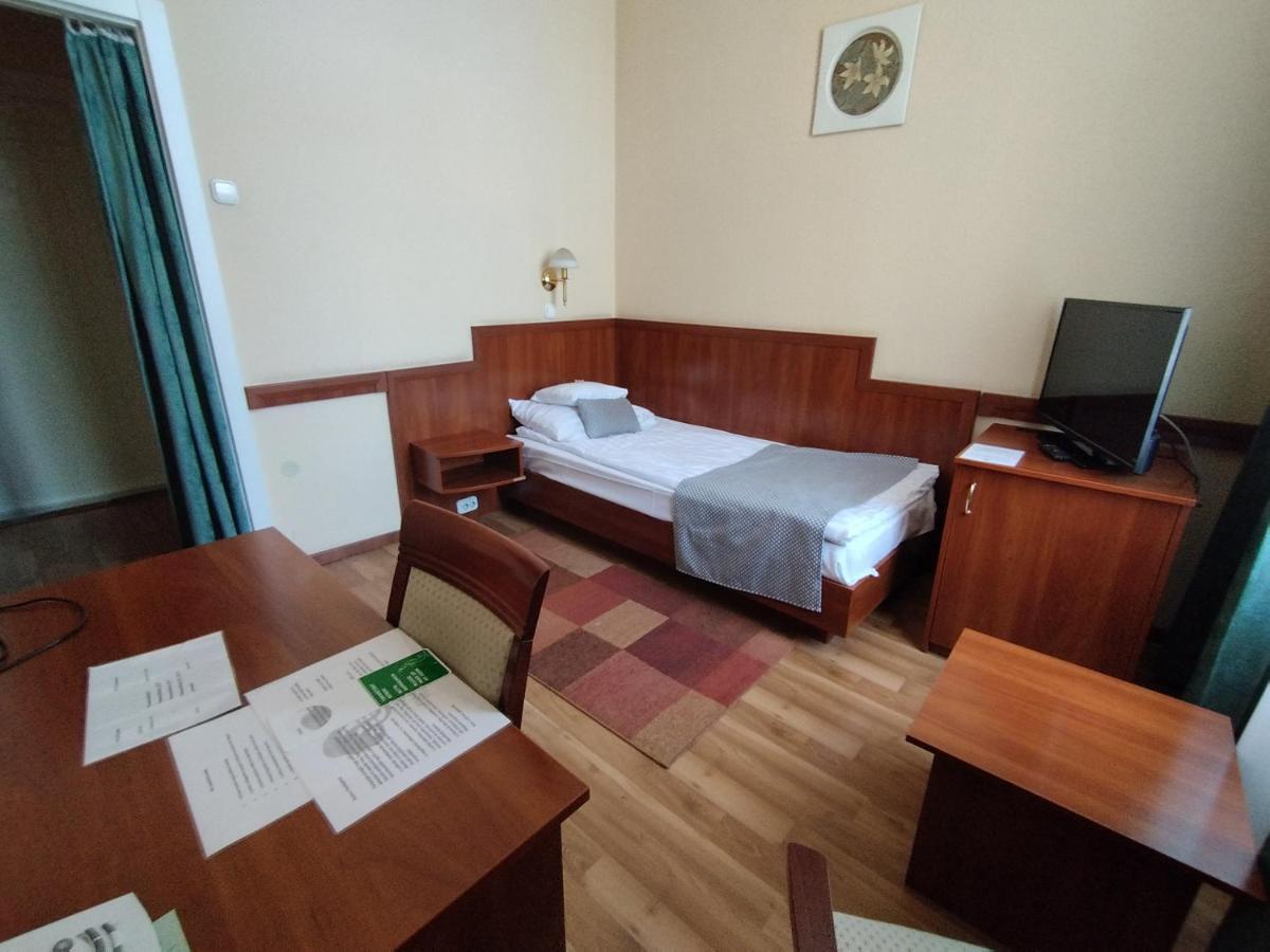 Hotel Pannonia Miskolc Exterior photo